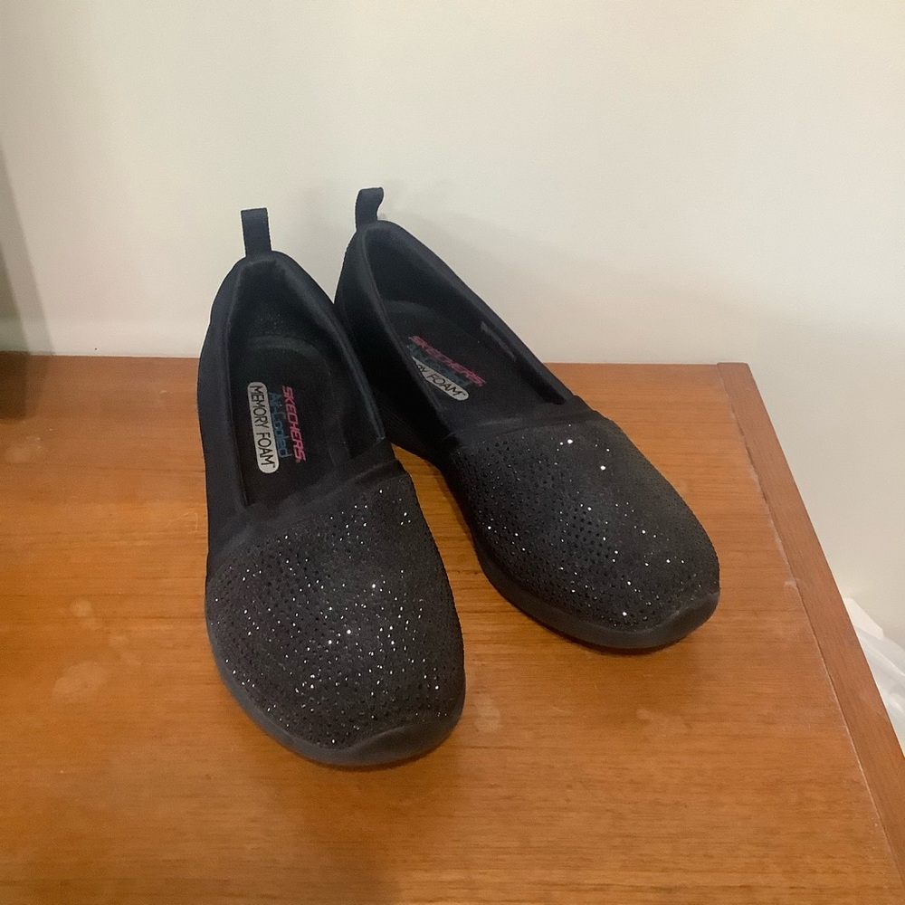 SKECHERS  Sparkly Shoes